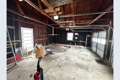 2229 Schneider Street NW, North Canton, OH 44720 - Photo 24