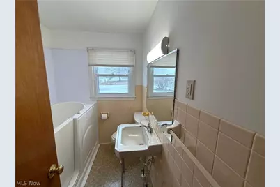 2229 Schneider Street NW, North Canton, OH 44720 - Photo 14