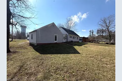 2229 Schneider Street NW, North Canton, OH 44720 - Photo 36
