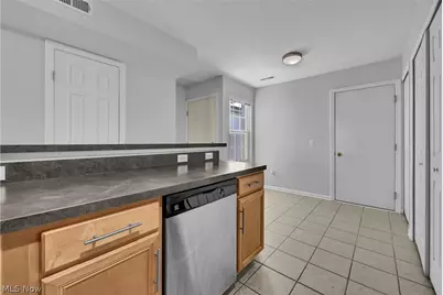 15496 Shaleside Court, Loveland, OH 44130 - Photo 8