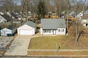 1111 Center Ave, Cuyahoga Falls, OH 44221 - Photo 1