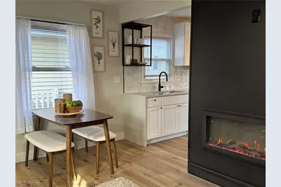 1111 Center Avenue, Cuyahoga Falls, OH 44221 - Photo 6