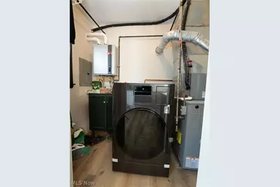 1111 Center Avenue, Cuyahoga Falls, OH 44221 - Photo 16