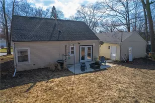 1111 Center Ave, Cuyahoga Falls, OH 44221 - Photo 30