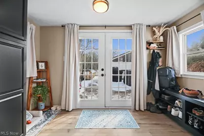 2420 Beechwood Avenue NE, Alliance, OH 44601 - Photo 6