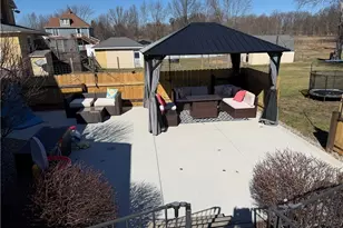 2420 Beechwood Ave NE, Alliance, OH 44601 - Photo 44