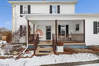 2420 Beechwood Avenue NE, Alliance, OH 44601 - Photo 2