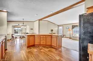 378 Pin Oak, Elyria, OH 44035 - Photo 14