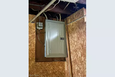 1296 Harmon Avenue, Akron, OH 44307 - Photo 10