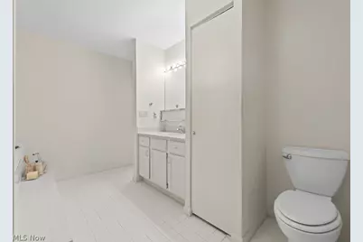 1775 Brookwood Drive, Akron, OH 44313 - Photo 32