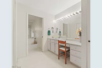 1775 Brookwood Drive, Akron, OH 44313 - Photo 28