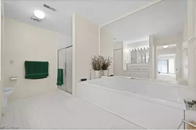 1775 Brookwood Drive, Akron, OH 44313 - Photo 30