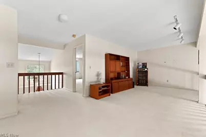 1775 Brookwood Drive, Akron, OH 44313 - Photo 34