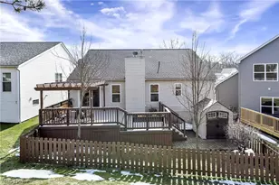 4521 Newkirk Dr, Brunswick, OH 44212 - Photo 4