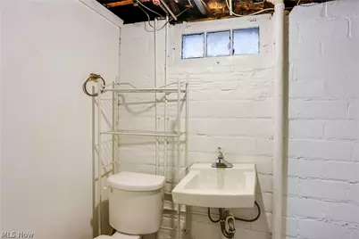 15400 Hilliard Road, Oakwood, OH 44107 - Photo 26