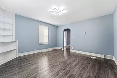 912 Essig Court NW, Canton, OH 44703 - Photo 10