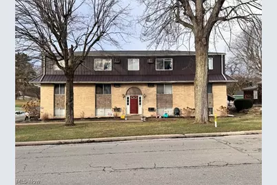 215 N Grant Boulevard, Minerva, OH 44657 - Photo 1