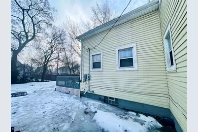 2193 E 35th Street, Loveland, OH 44115 - Photo 8