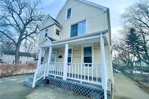 2193 E 35th St, Loveland, OH 44115 - Photo 1