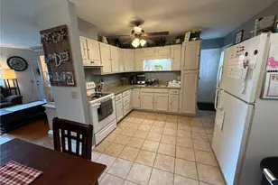 835 Chelsea Dr, Dover, OH 44622 - Photo 10