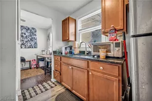 515 E 250th St, Euclid, OH 44132 - Photo 10