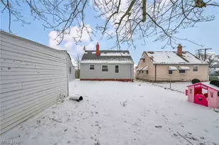 515 E 250th St, Euclid, OH 44132 - Photo 4