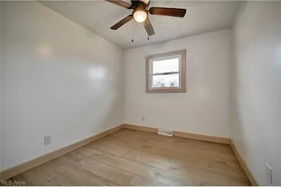 362 Jettie Avenue NE, Canton, OH 44730 - Photo 14