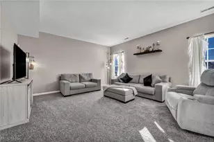 612 S Settlers Ln, Painesville, OH 44077 - Photo 2