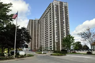 12900 Lake Ave, Oakwood, OH 44107 - Photo 1