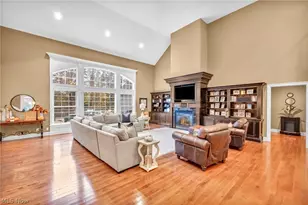 8933 Mountain View Dr, Mentor, OH 44060 - Photo 18