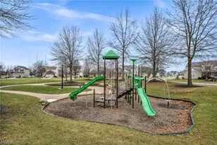 5312 Bringham Dr, Brunswick Hills, OH 44212 - Photo 46