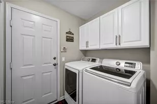 5312 Bringham Dr, Brunswick Hills, OH 44212 - Photo 14