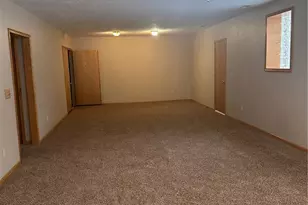 1651 Discovery Rd, North Canton, OH 44720 - Photo 10