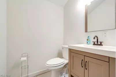 6095 Bell Avenue, Hubbard, OH 44425 - Photo 18