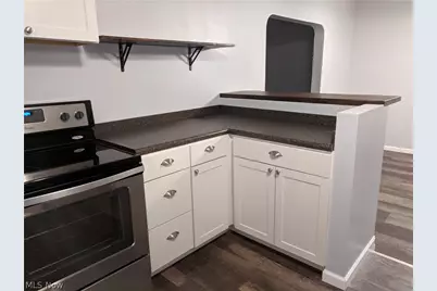 847 Sackett Avenue, Cuyahoga Falls, OH 44221 - Photo 24