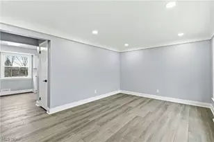 9486 York Rd, North Royalton, OH 44133 - Photo 14