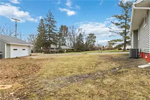 9486 York Rd, North Royalton, OH 44133 - Photo 8