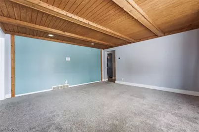 10169 Wooster Street NW, Massillon, OH 44647 - Photo 6