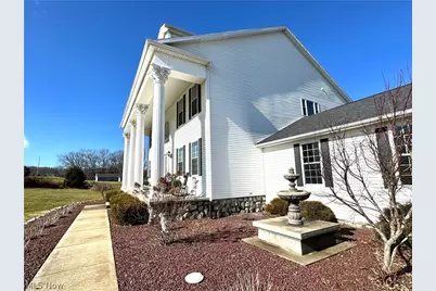 51208 Field Stone Drive, East Liverpool, OH 43920 - Photo 4