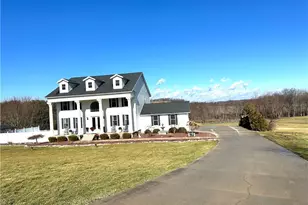 51208 Fieldstone Dr, East Liverpool, OH 43920 - Photo 6