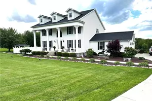 51208 Fieldstone Dr, East Liverpool, OH 43920 - Photo 2