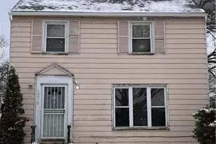 16512 Stockbridge Ave, Loveland, OH 44128 - Photo 1