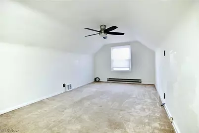 13410 Hathaway Road, Garfield Heights, OH 44125 - Photo 22