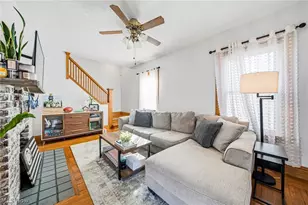 2077 Richland Ave, Oakwood, OH 44107 - Photo 4