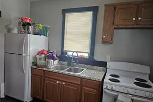 1003 Sherlock Pl NE, Canton, OH 44714 - Photo 6