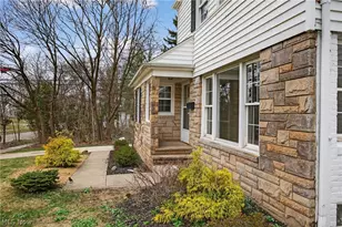 20945 Halworth Rd, Huber Heights, OH 44122 - Photo 4