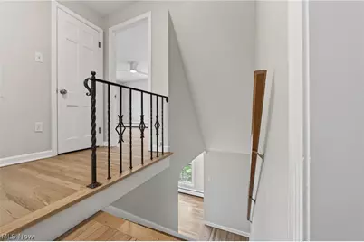 20945 Halworth Road, Huber Heights, OH 44122 - Photo 22