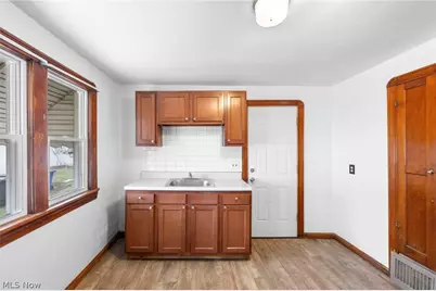 19810 Muskoka Avenue, Loveland, OH 44119 - Photo 10