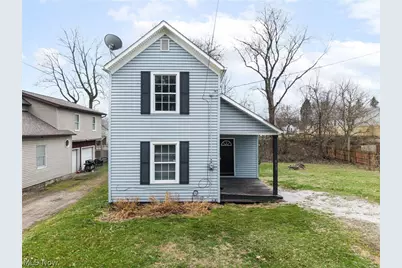 918 Raymond Avenue, Barberton, OH 44203 - Photo 1