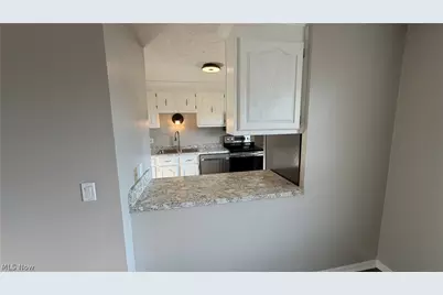 7489 Essex Drive, Mentor, OH 44060 - Photo 6